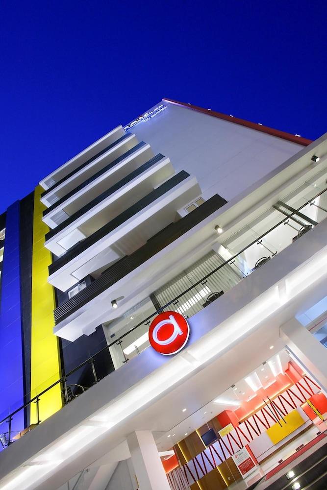 Amaris Hotel Embong Malang - Surabaya Kültér fotó
