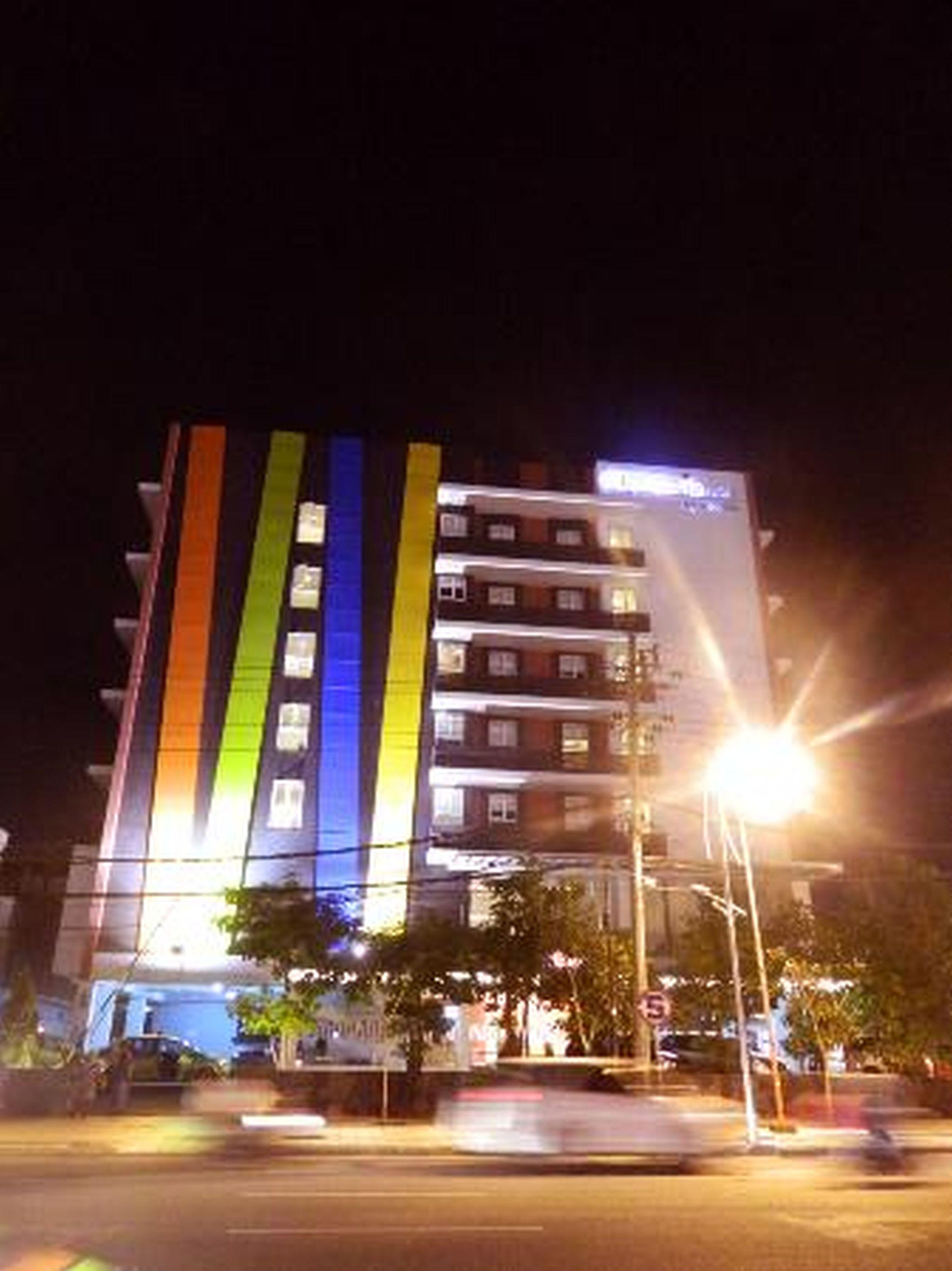 Amaris Hotel Embong Malang - Surabaya Kültér fotó