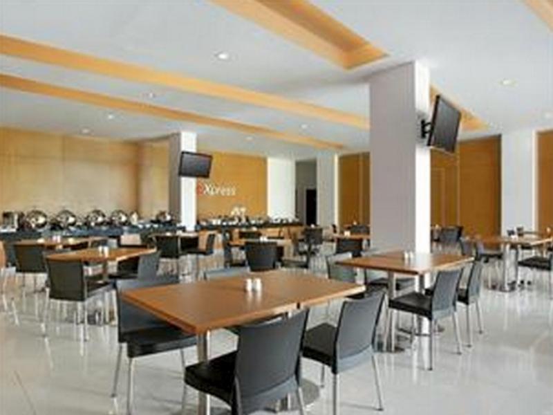 Amaris Hotel Embong Malang - Surabaya Kültér fotó